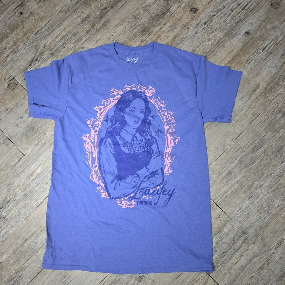 Laufey Fortnite Mirror T-Shirt Size Medium Purple Graphic Tee